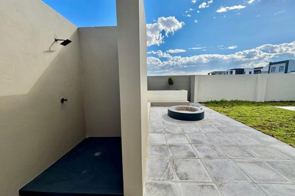 4 Bedroom Property for Sale in Sandown Western Cape